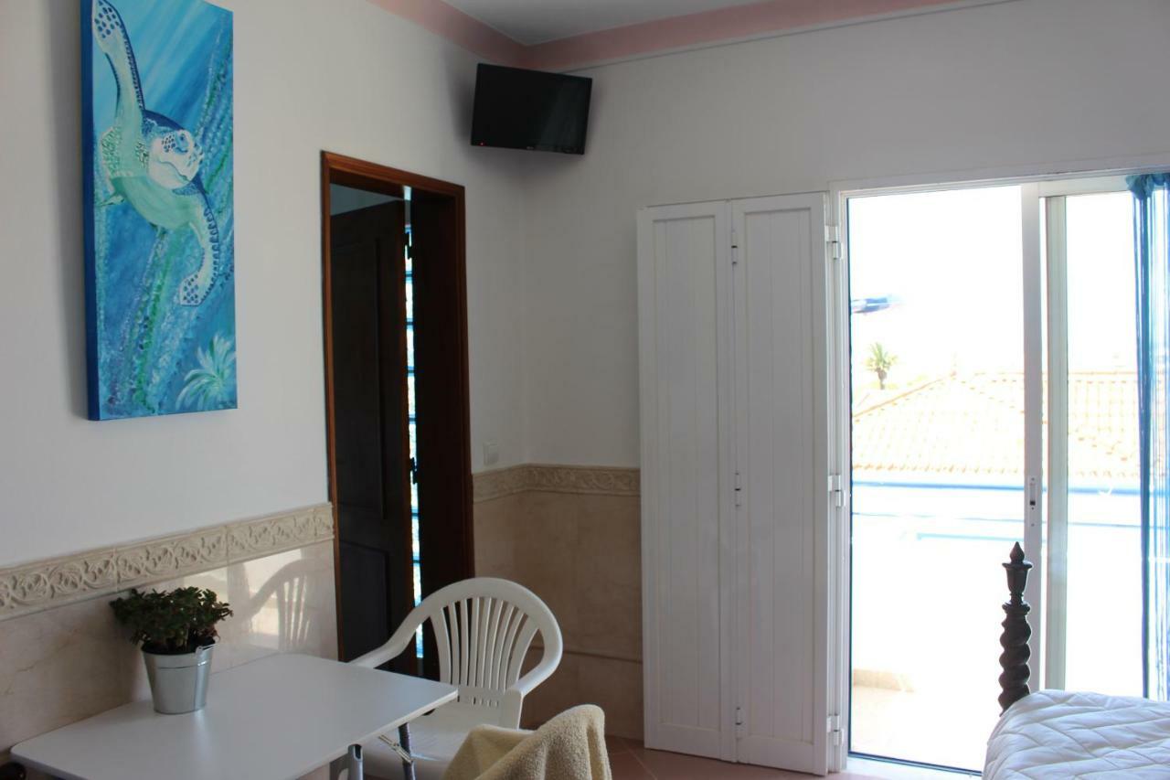 Sagres Sunny Room With Private Bathroom 300M From The Beach Экстерьер фото